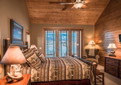 2016_Hideout_0379_Jan2016nwm-1024x735