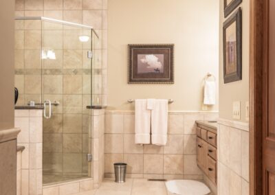 2016_Hideout_0623_Jan2016nwm-819x1024