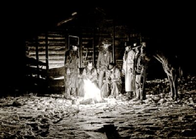 new24574hideout002-gif