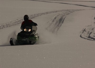 new89250copyofslsnowmobile28-gif